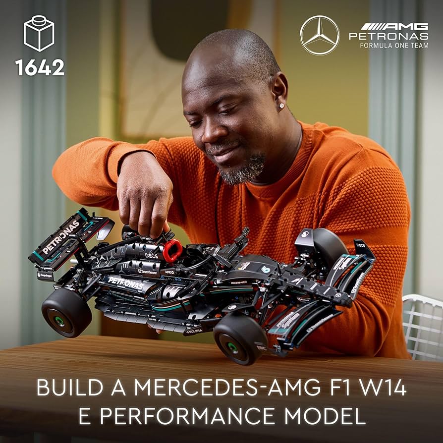 F1 Petronas LEGO Set